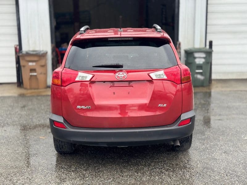 2014 Toyota RAV4 XLE Sport Utility 4D - image 4