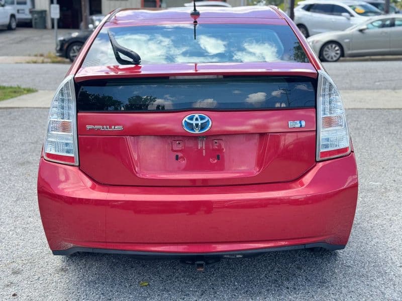 2011 Toyota Prius One Hatchback 4D - image 4