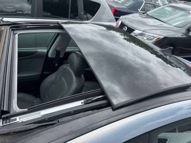 2013 Hyundai Sonata Limited Sedan 4D - image 19