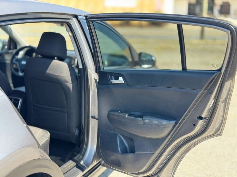2017 Kia Sportage LX Sport Utility 4D - image 12