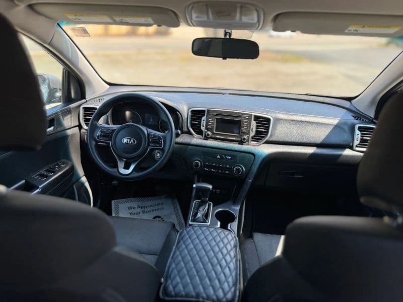 2017 Kia Sportage LX Sport Utility 4D - image 16