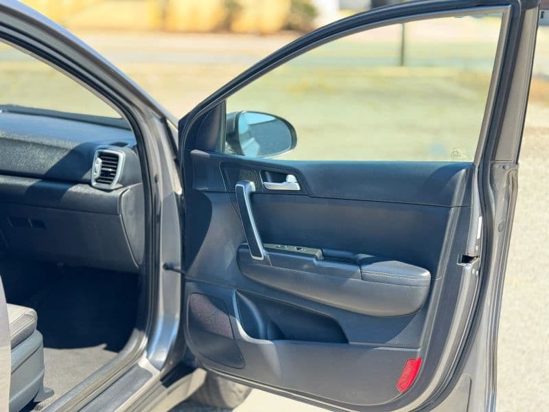 2017 Kia Sportage LX Sport Utility 4D - image 14