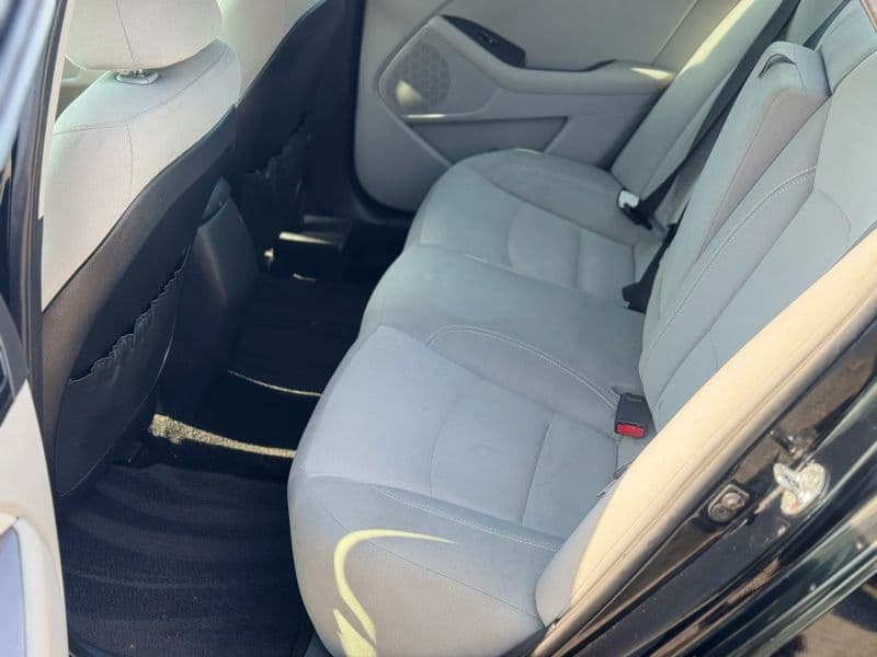 2012 Kia Optima LX Sedan 4D - image 10