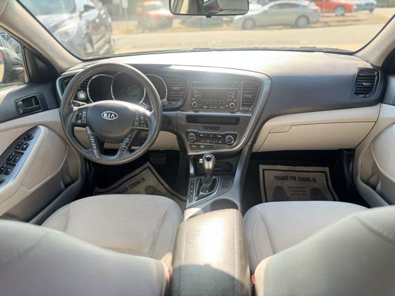 2012 Kia Optima LX Sedan 4D - image 16