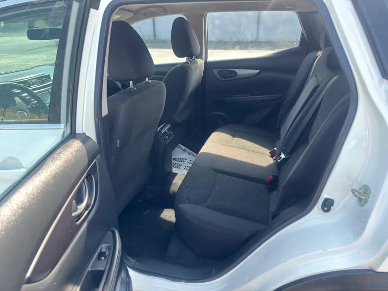 2018 Nissan Rogue Sport S (2018.5) Sport Utility 4D - image 10