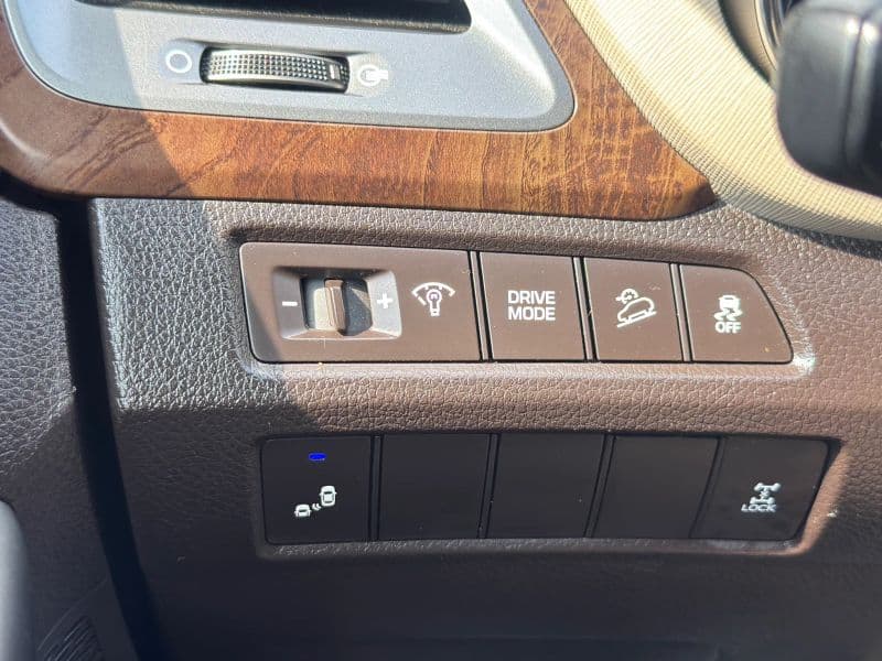 2018 Hyundai Santa Fe Sport Sport Utility 4D - image 23