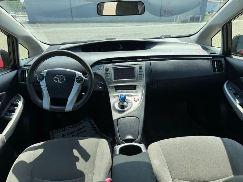 2013 Toyota Prius Two Hatchback 4D - image 17