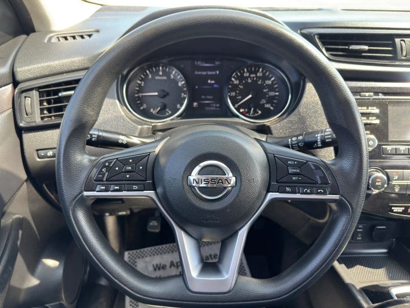 2018 Nissan Rogue Sport S (2018.5) Sport Utility 4D - image 18