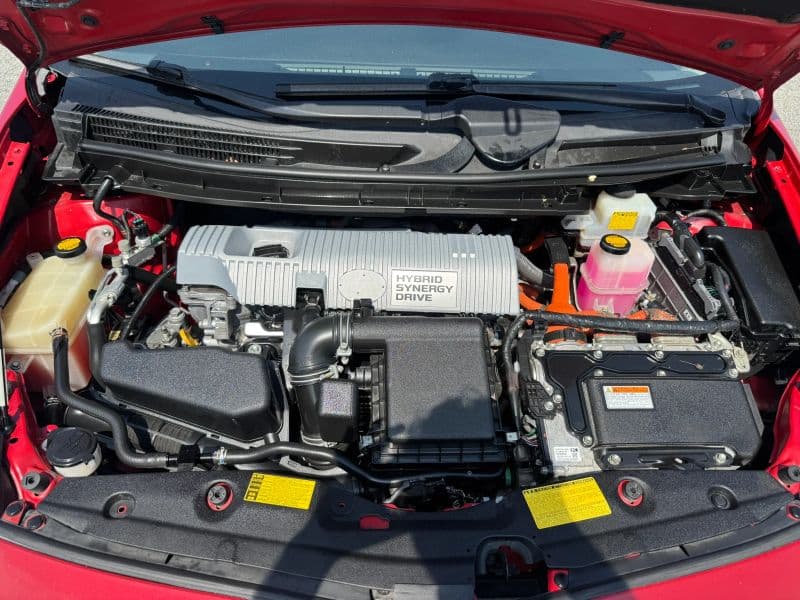 2013 Toyota Prius Two Hatchback 4D - image 16