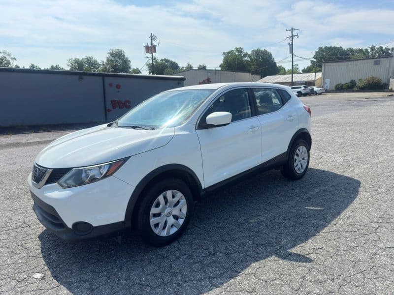 2018 Nissan Rogue Sport S (2018.5) Sport Utility 4D - image 2
