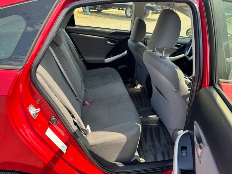 2013 Toyota Prius Two Hatchback 4D - image 13