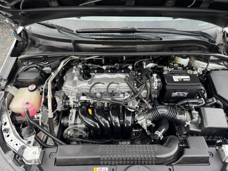 2020 Toyota Corolla LE Sedan 4D - image 18