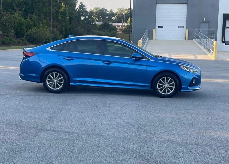 2019 Hyundai Sonata SE Sedan 4D - image 4