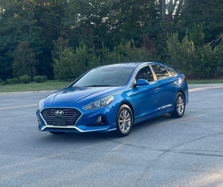 2019 Hyundai Sonata SE Sedan 4D - image 2