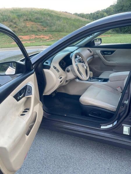 2015 Nissan Altima 2.5 S Sedan 4D - image 7