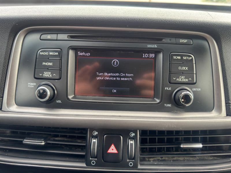 2016 Kia Optima LX Sedan 4D - image 19