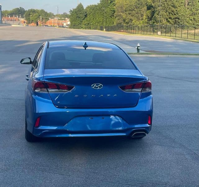 2019 Hyundai Sonata SE Sedan 4D - image 6