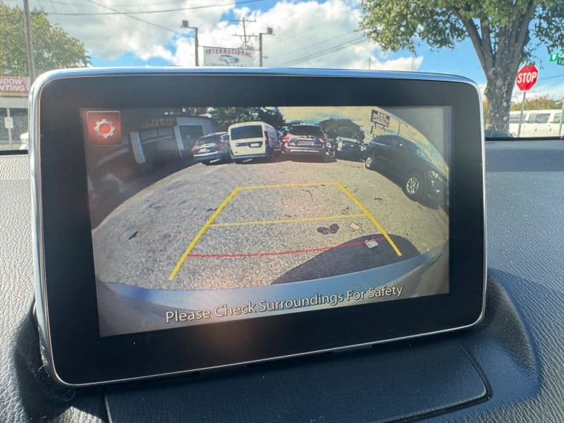 2018 Toyota Yaris iA Sedan 4D - image 11