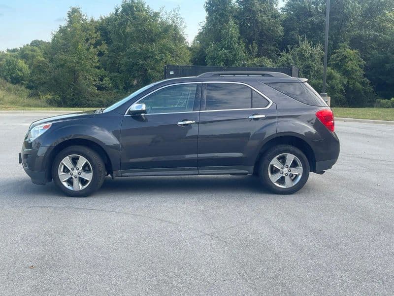 2015 Chevrolet Equinox LT Sport Utility 4D - image 3