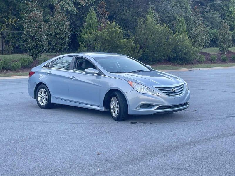 2014 Hyundai Sonata GLS Sedan 4D - image 3