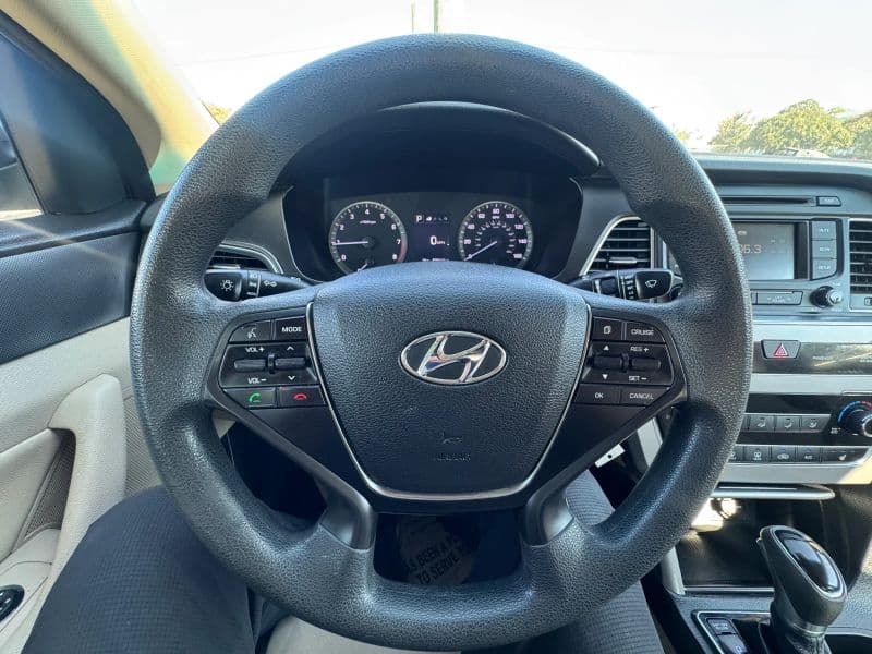 2015 Hyundai Sonata Sport Sedan 4D - image 15