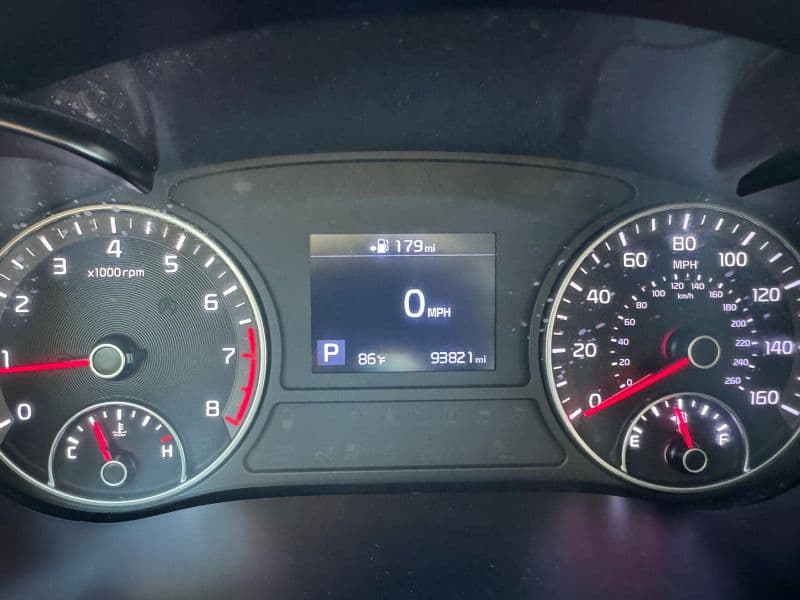 2019 Kia Optima LX Sedan 4D - image 11